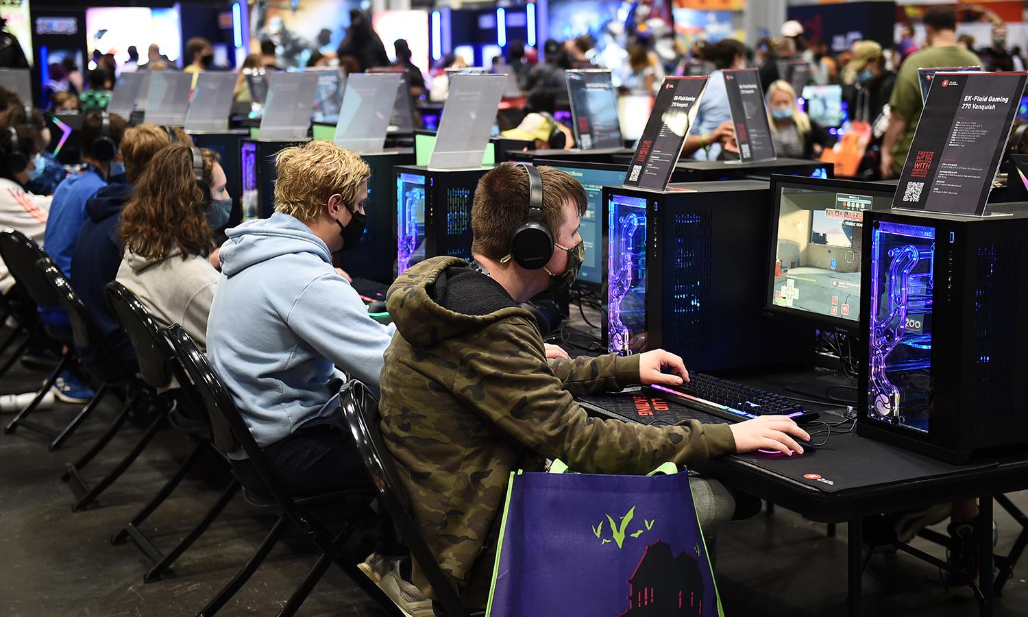 How cybercriminals attack young gamers